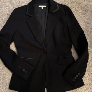 41 Hawthorn Classic Black Blazer